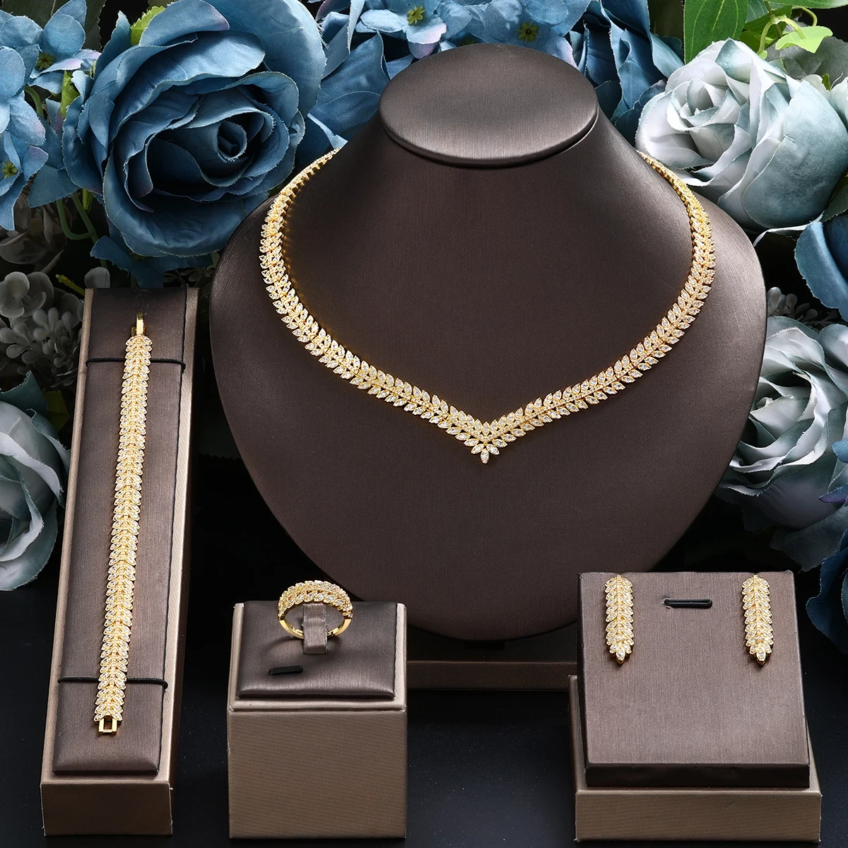 Jewelry & Luxury Accessories
